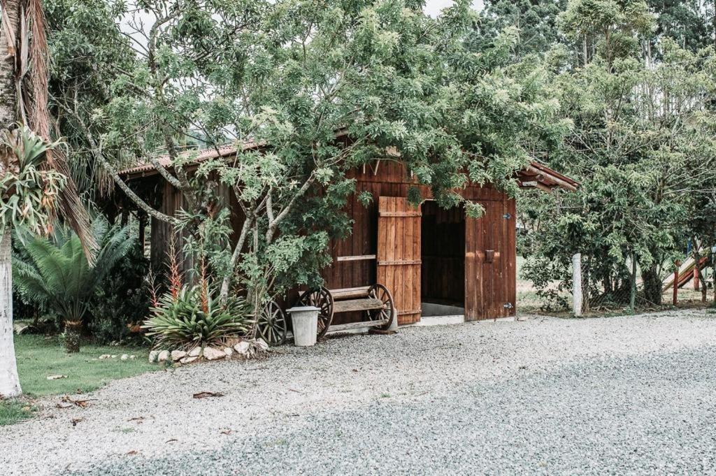 Fazenda Momm - Pousada E Eventos Camboriu Exterior foto